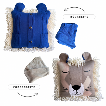 ERINNERUNGSSTÜCK MOTIV LÖWE  KOMPLETT AUS KLEIDUNG